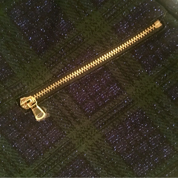 Talbots Zip Pocket Jacquard Green and Blue Plaid Print with Gold Hardware Large - Picture 6 of 7